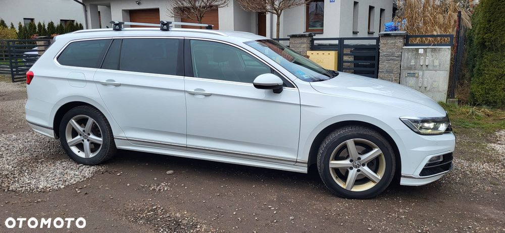 Volkswagen Passat - 4