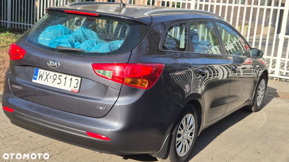 Kia Ceed 1.6 CRDi M DCT - 16