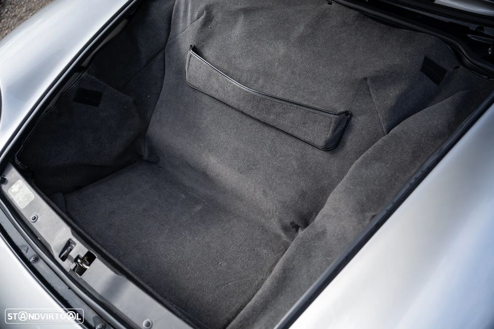 Porsche 911 (993) Cabriolet 3.6 Carrera 2 - 36