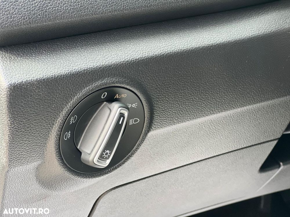 Volkswagen T-Roc 1.5 TSI DSG Style - 11