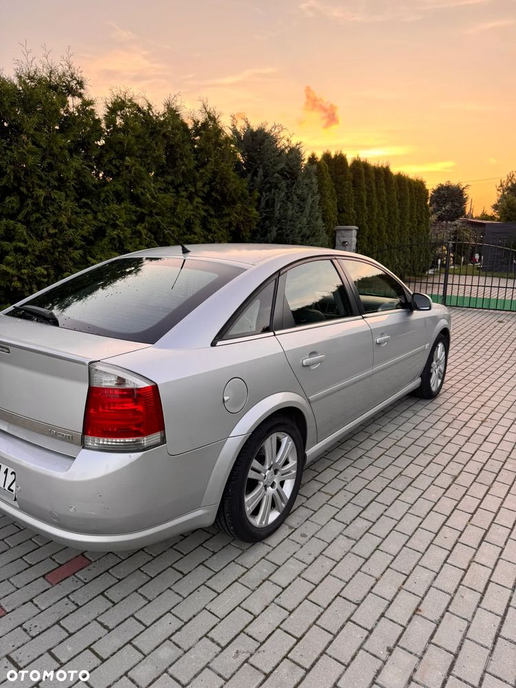 Opel Vectra 1.9 CDTI Cosmo - 3