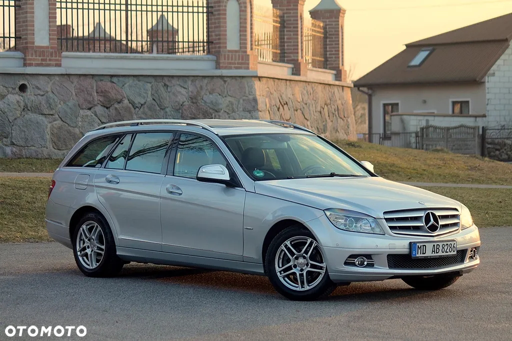 Mercedes-Benz Klasa C 180 T Kompressor Automatik Avantgarde - 4