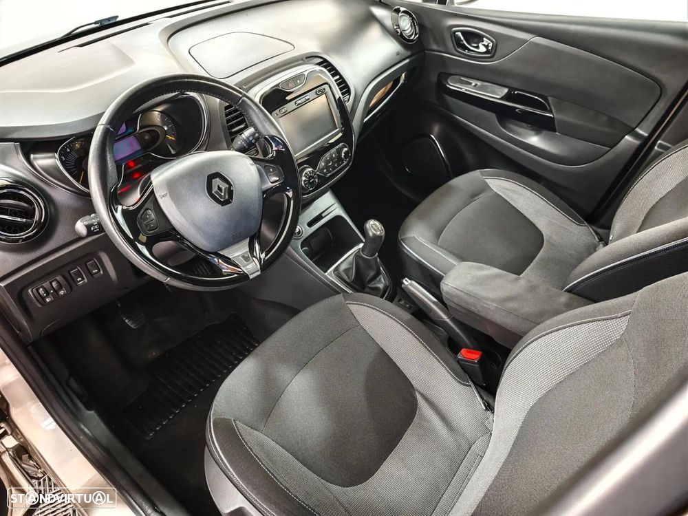Renault Captur 1.5 dCi - 21