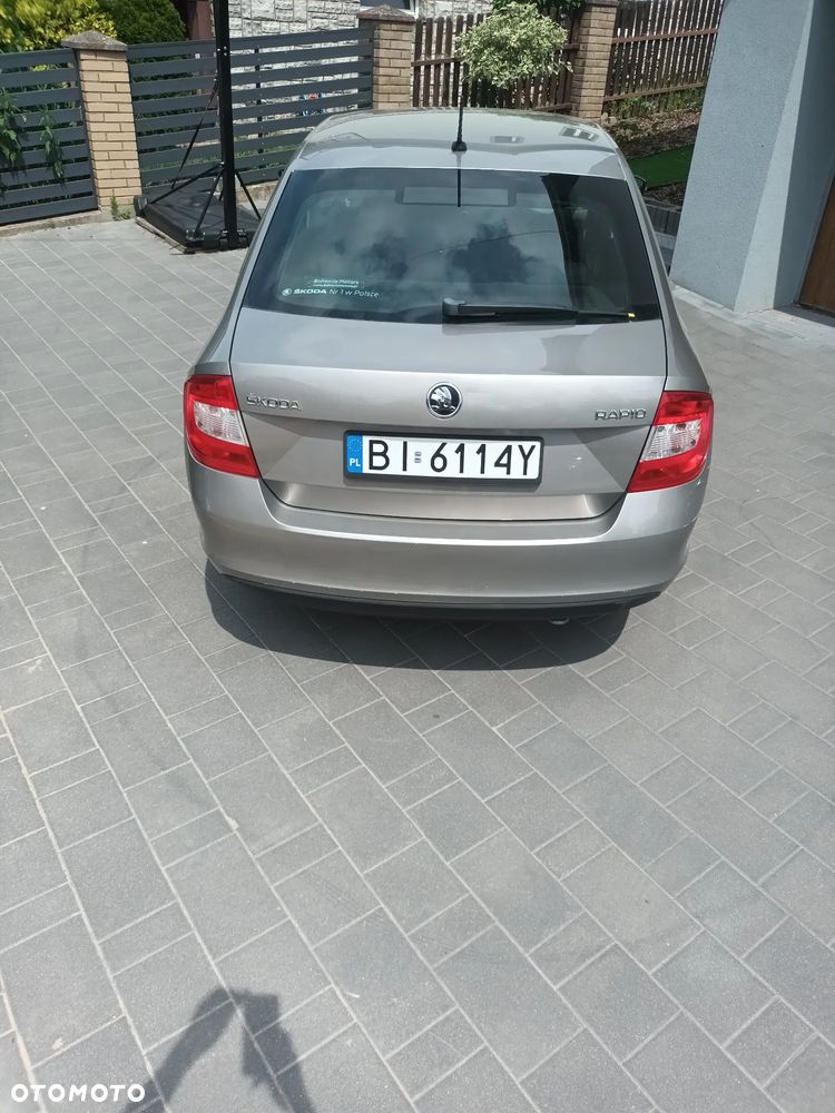 Skoda RAPID 1.2 TSI Active Max DSG - 10
