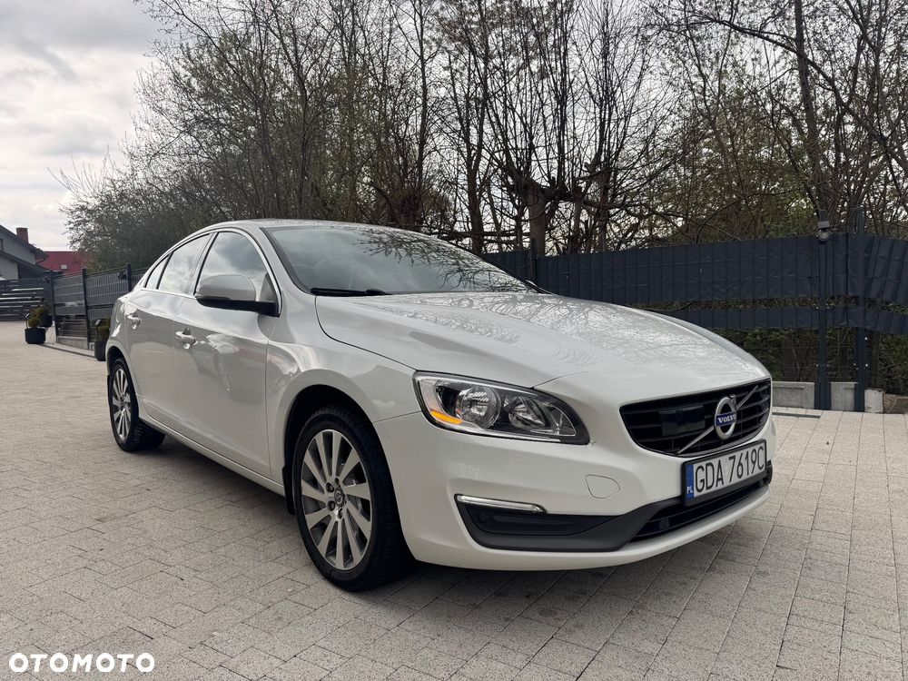 Volvo S60 - 3