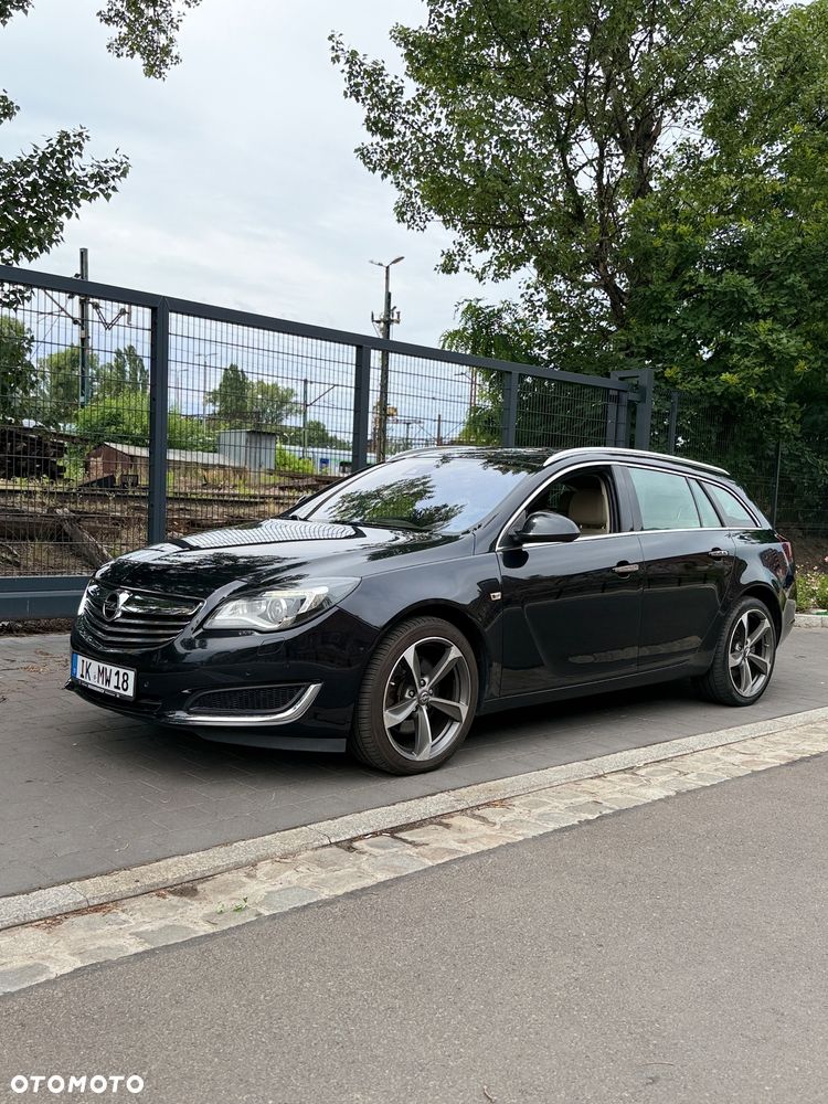 Opel Insignia 2.0 Turbo 4x4 Sport - 1