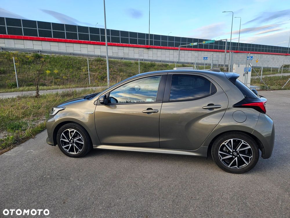 Toyota Yaris - 1