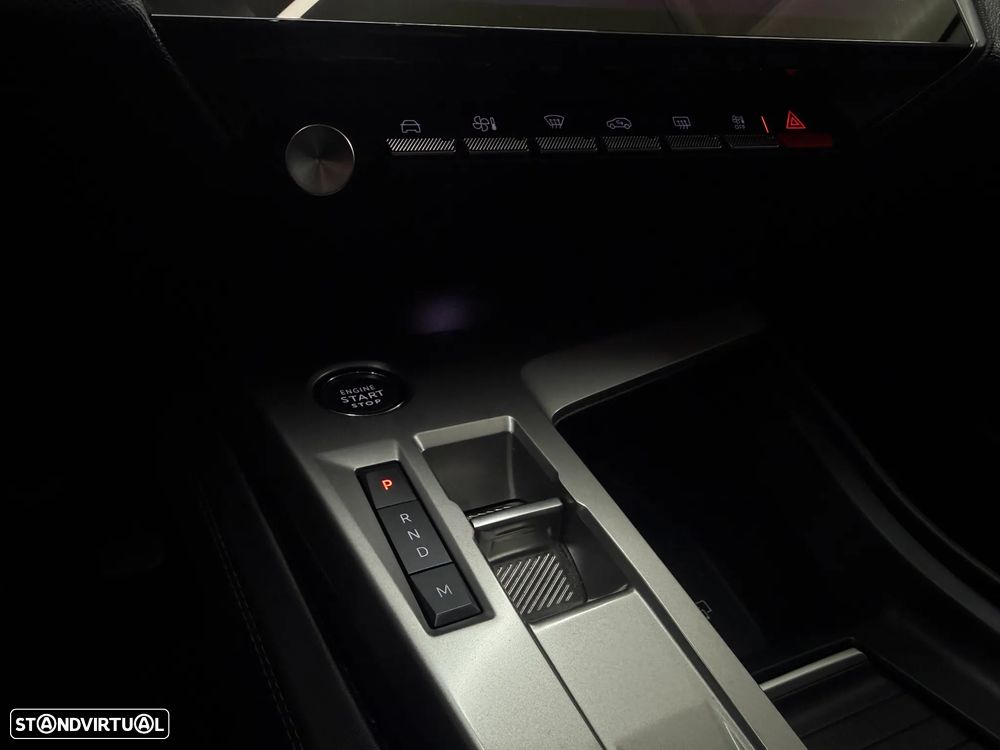 Peugeot 308 SW 1.5 BlueHDi Allure Pack EAT8 - 22