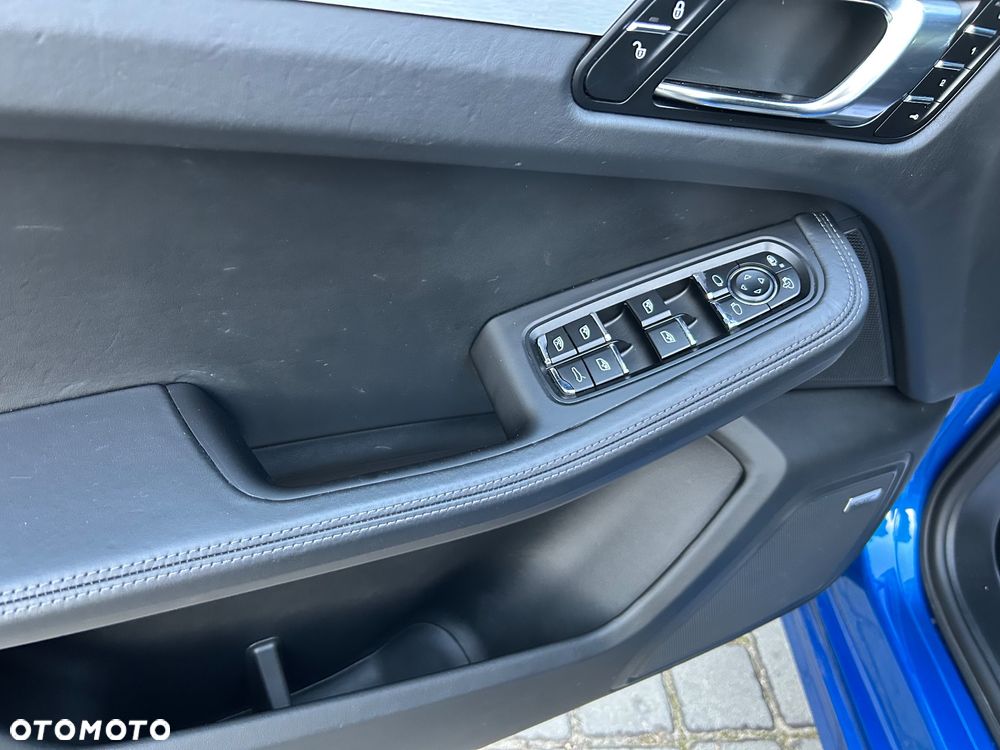 Porsche Macan Turbo - 13