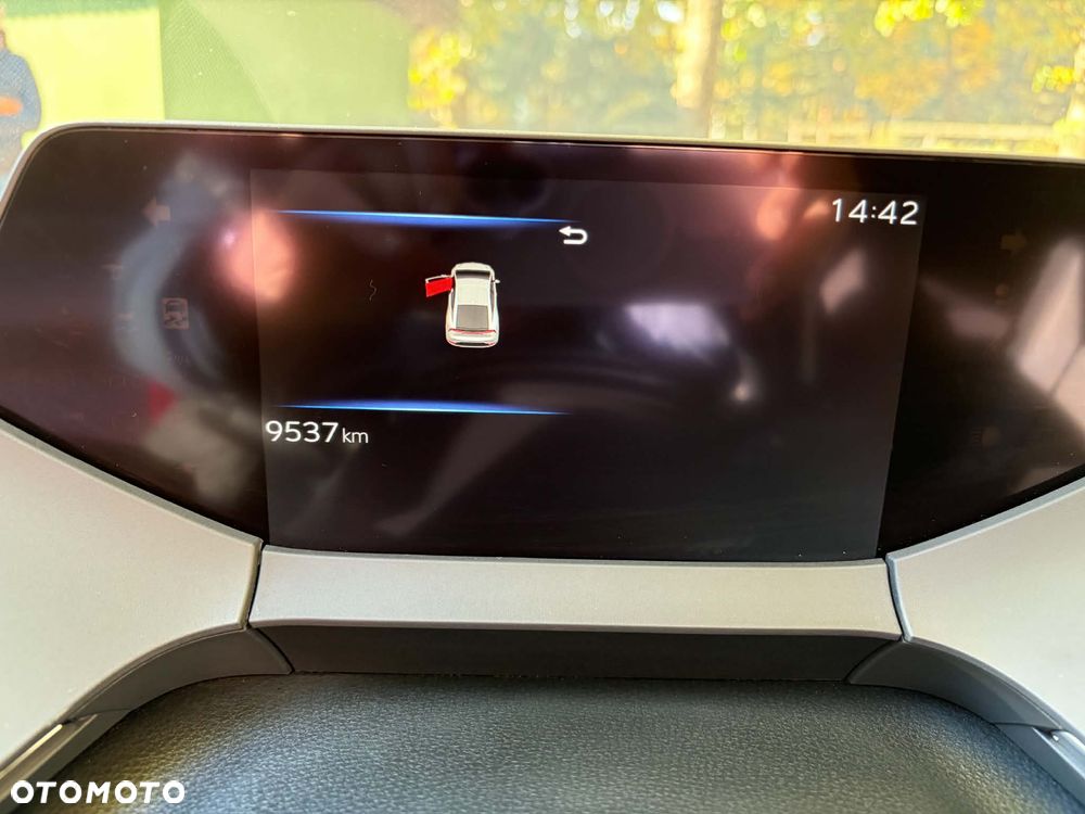 Toyota Prius - 4