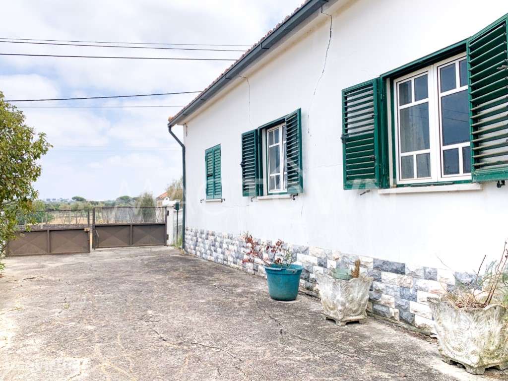 A Sua Nova Casa Começa Aqui: Moradia T3 na Gouxaria - Grande imagem: 2/25