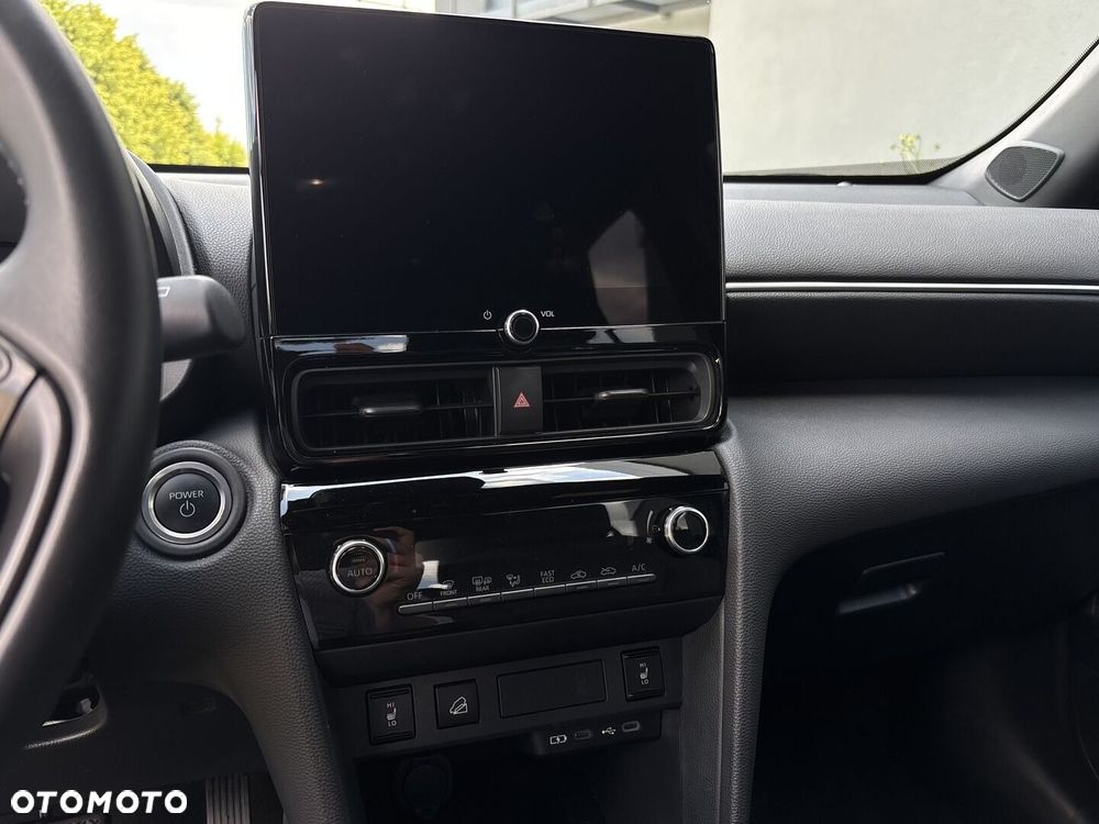 Toyota Yaris Cross Hybrid 1.5 Style AWD - 21