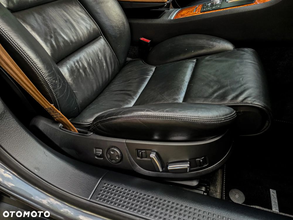 Audi A8 4.2 TDI DPF Quattro Langversion - 37