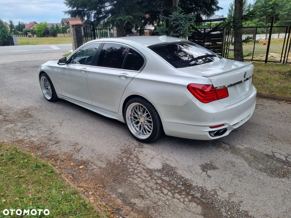 BMW Seria 7 - 10