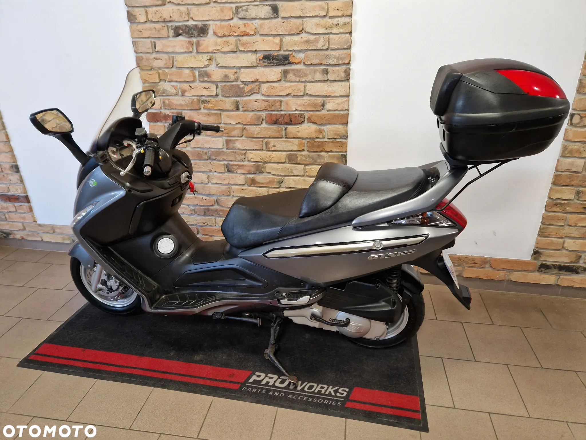 SYM GTS - 12