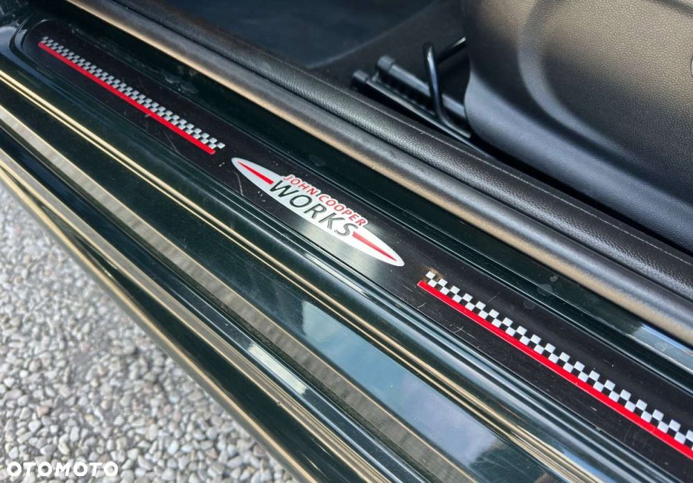 MINI John Cooper Works - 10