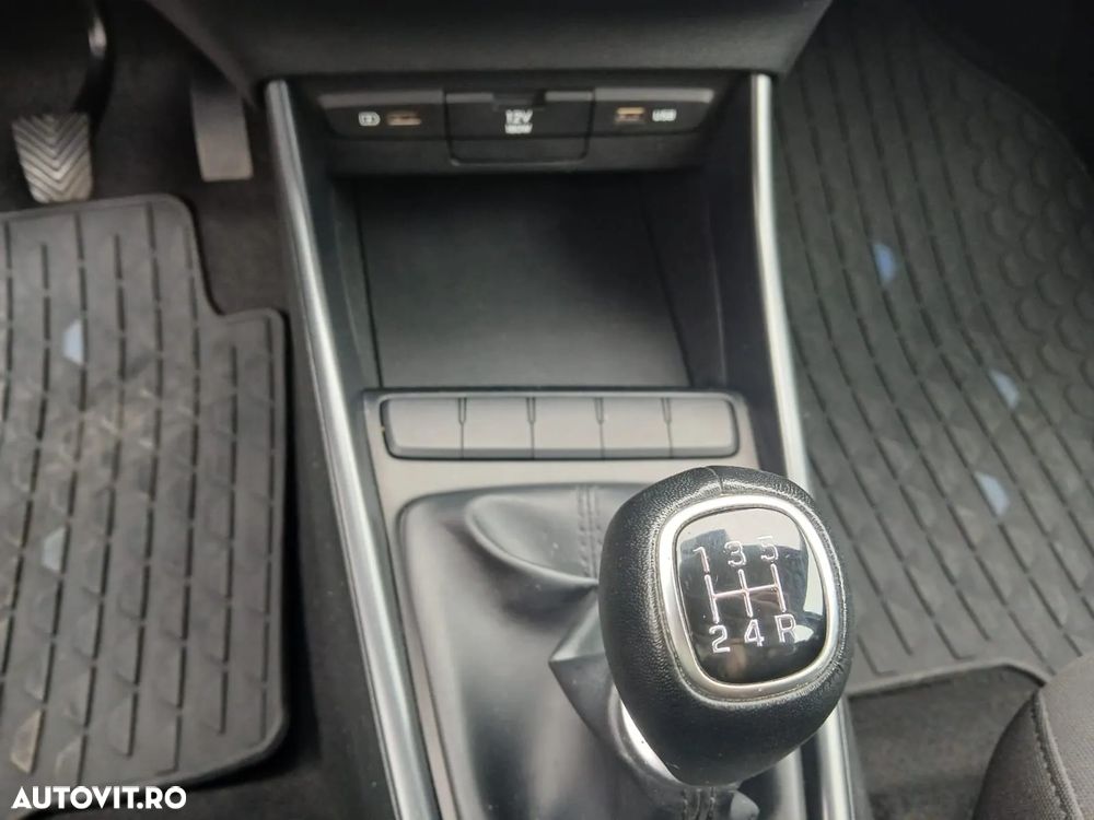 Hyundai Bayon 1.2 MPi 84 CP 5MT Comfort - 10