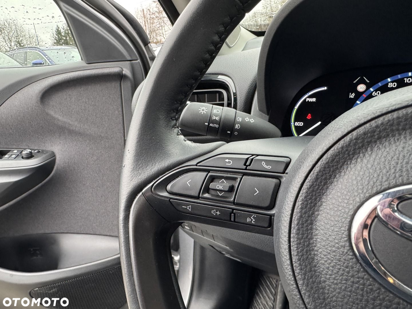 Toyota Yaris Cross - 13