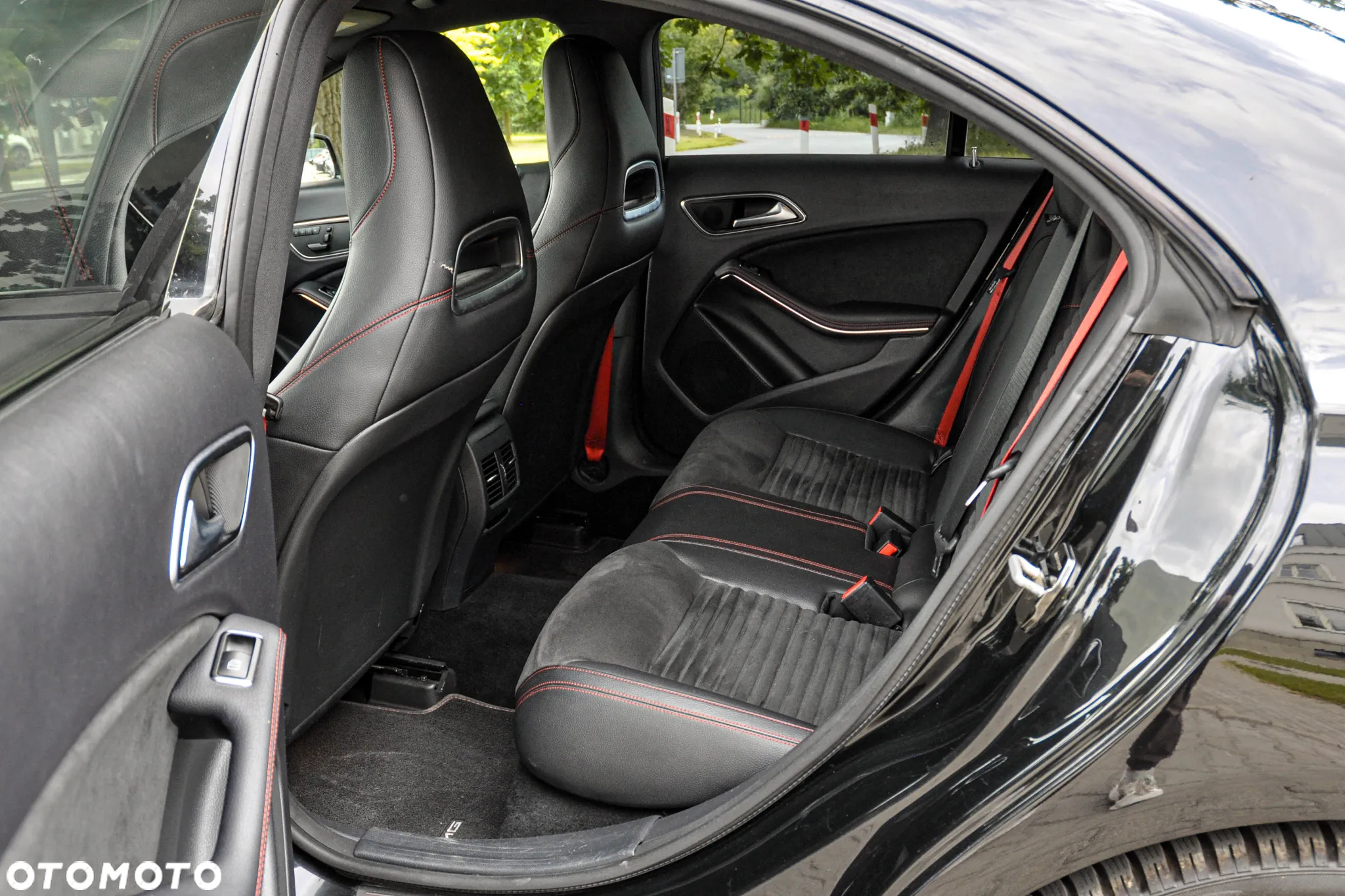 Mercedes-Benz CLA AMG 45 4-Matic - 8