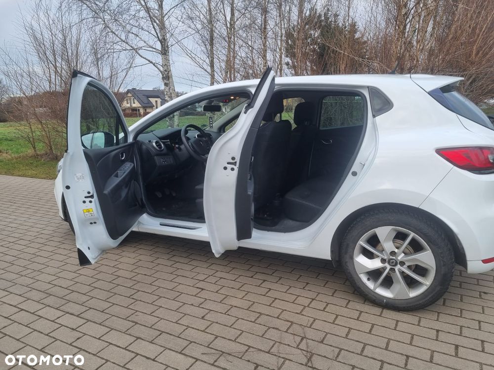 Renault Clio 1.2 16V Limited - 6
