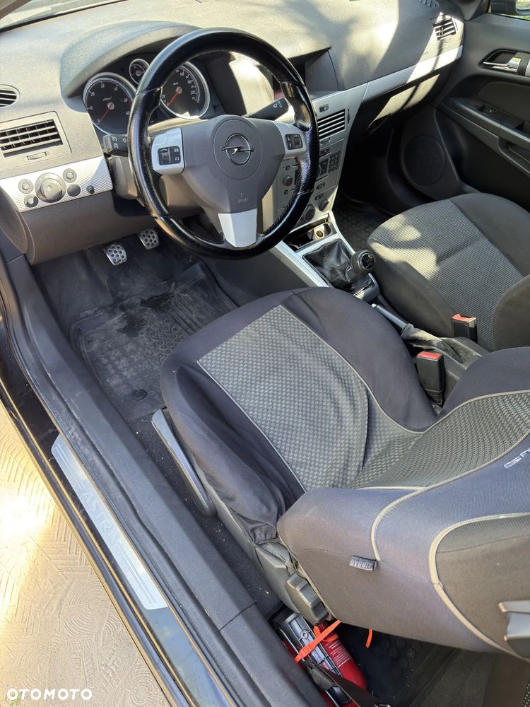 Opel Astra - 14