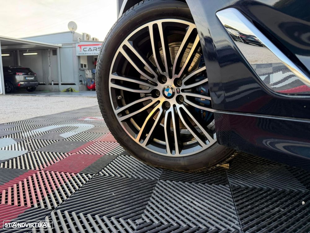 BMW 530 e iPerformance Pack M - 30