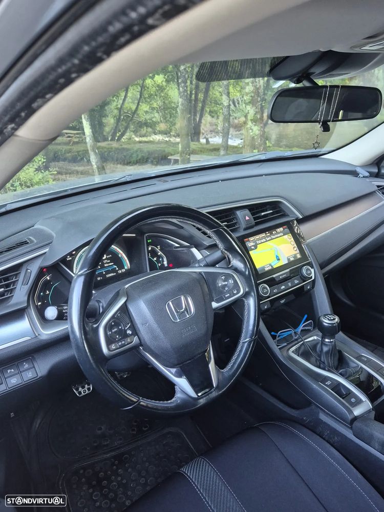 Honda Civic 2019 photo 4