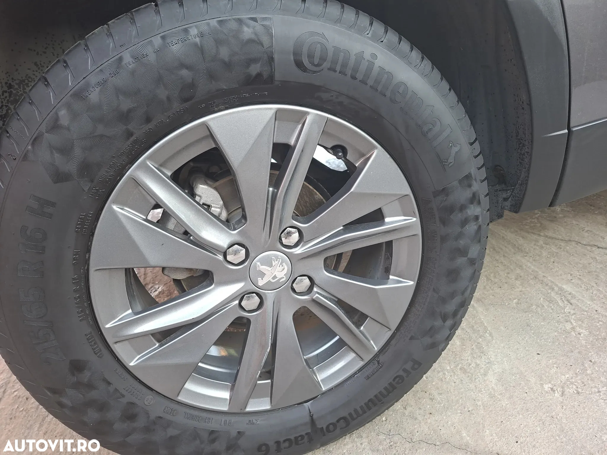 Peugeot 2008 1.2 PureTech EAT8 STT Active Pack - 12