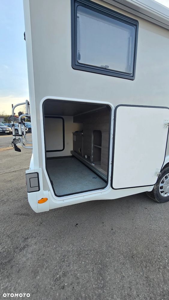 Challenger TRIGANO FD4 - 15