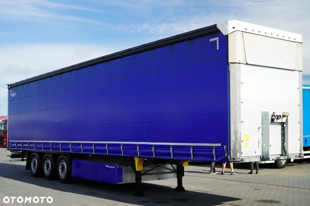 Schmitz Cargobull FIRANKA / STANDARD / OŚ PODNOSZONA / DACH PODNOSZONY  / KOSZ NA PALETY / - 9