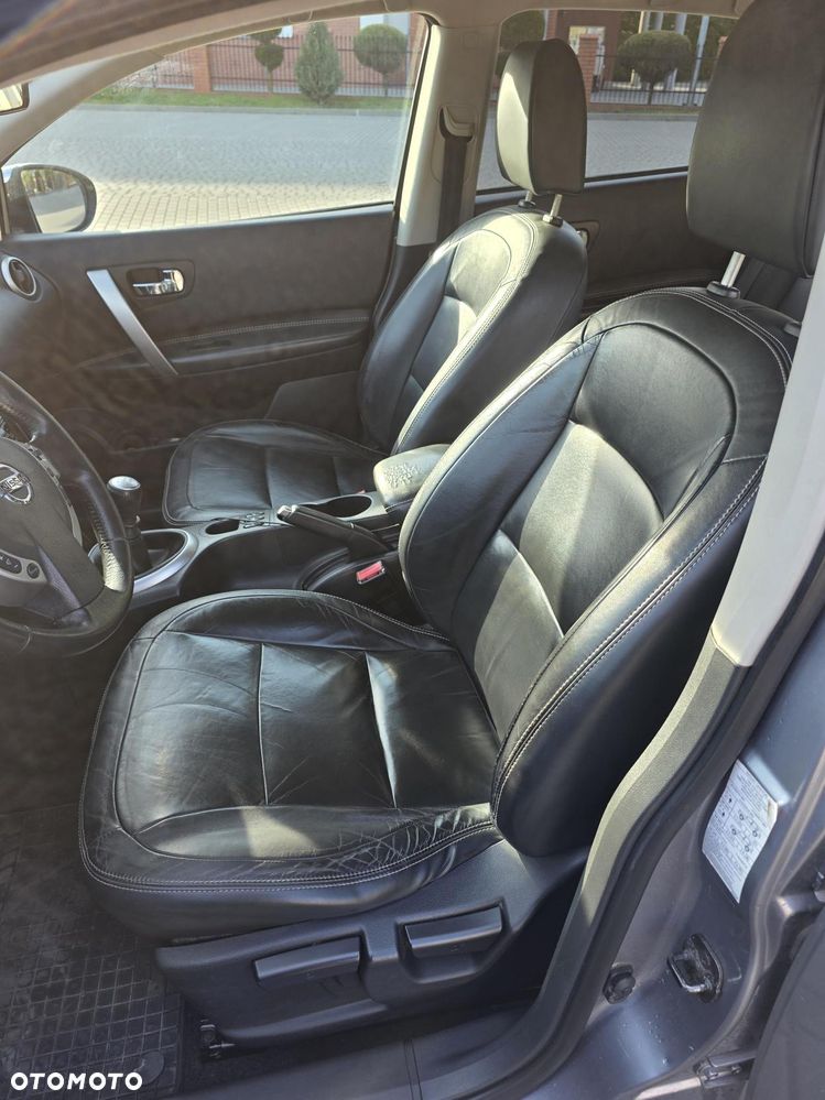 Nissan Qashqai 2.0 dCi Tekna - 5