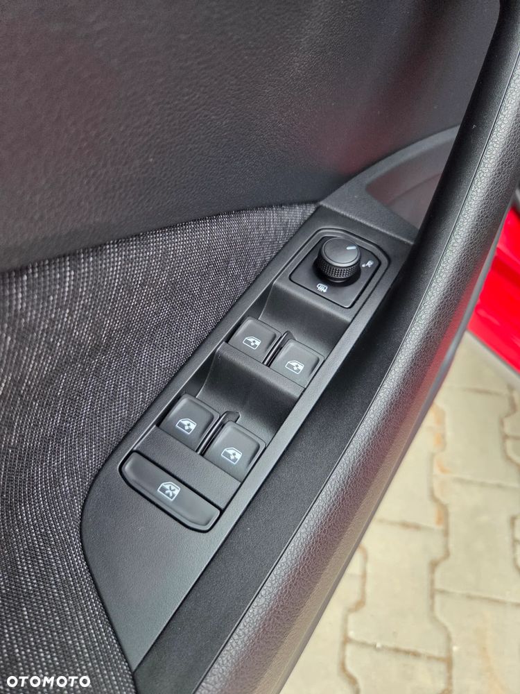 Skoda Kamiq 1.5 TSI DSG Drive - 8