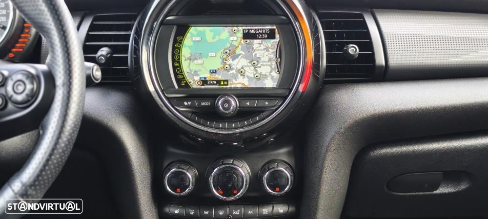 MINI 3 Portas Cooper D - 31