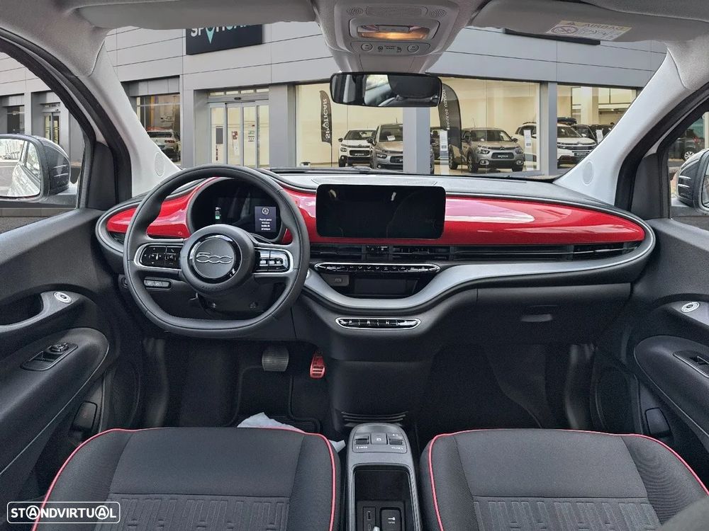 Fiat 500e (RED) - 8