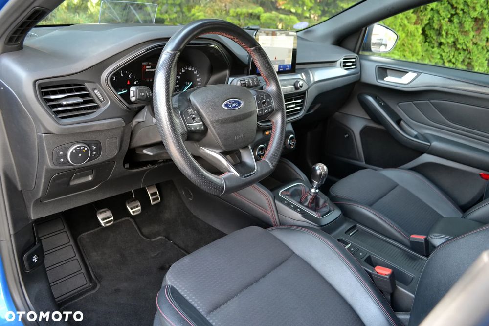 Ford Focus - 17