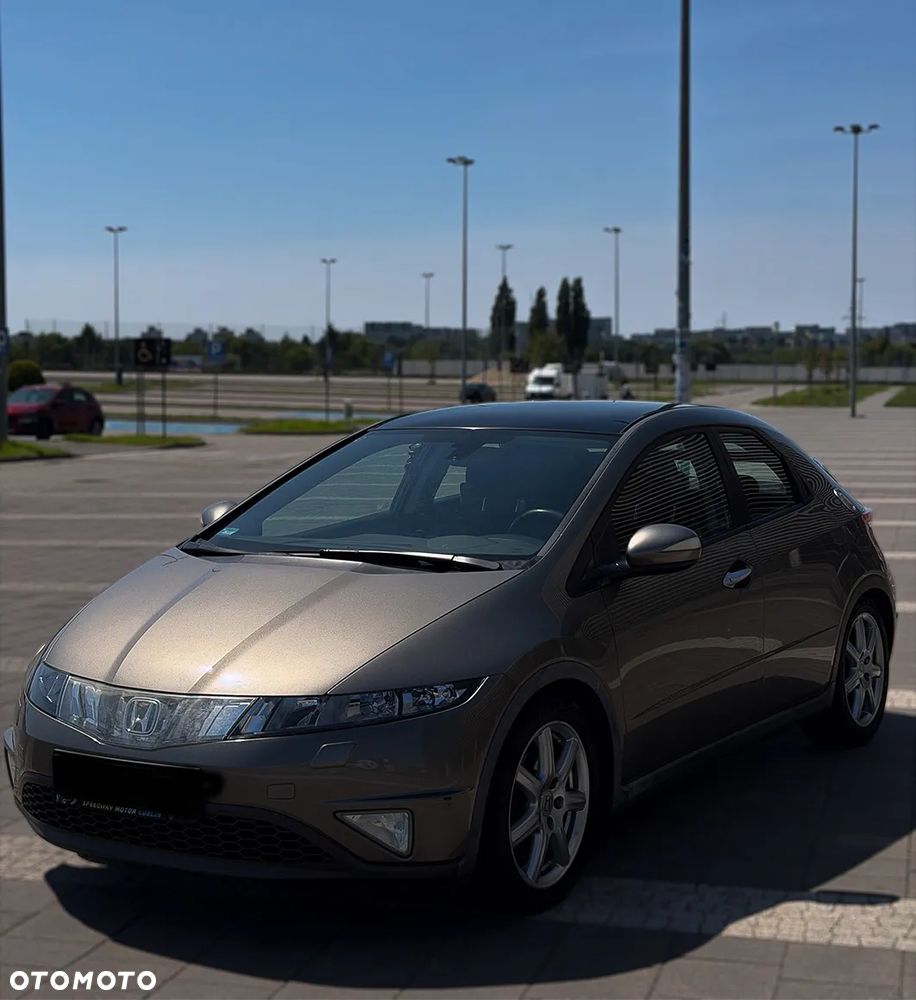 Honda Civic 1.8 Comfort - 1