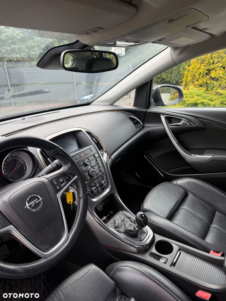 Opel Astra 1.4 T Sport - 11