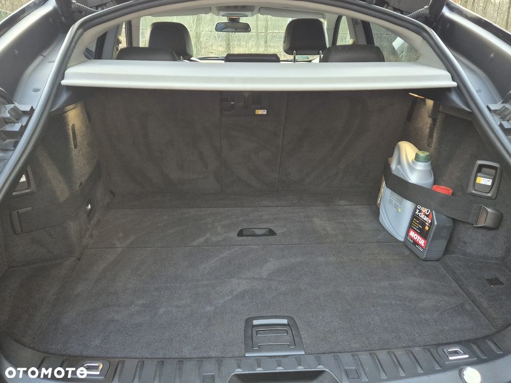 BMW Seria 5 520d - 14