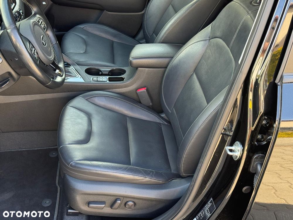 Kia Niro 1.6 GDI Plug-in Hybrid XL - 16