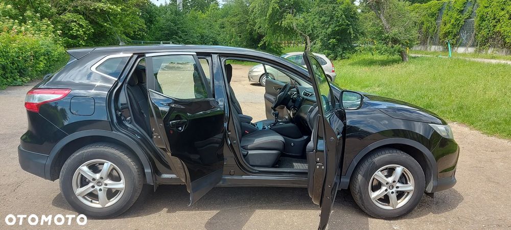 Nissan Qashqai 1.6 Acenta - 19