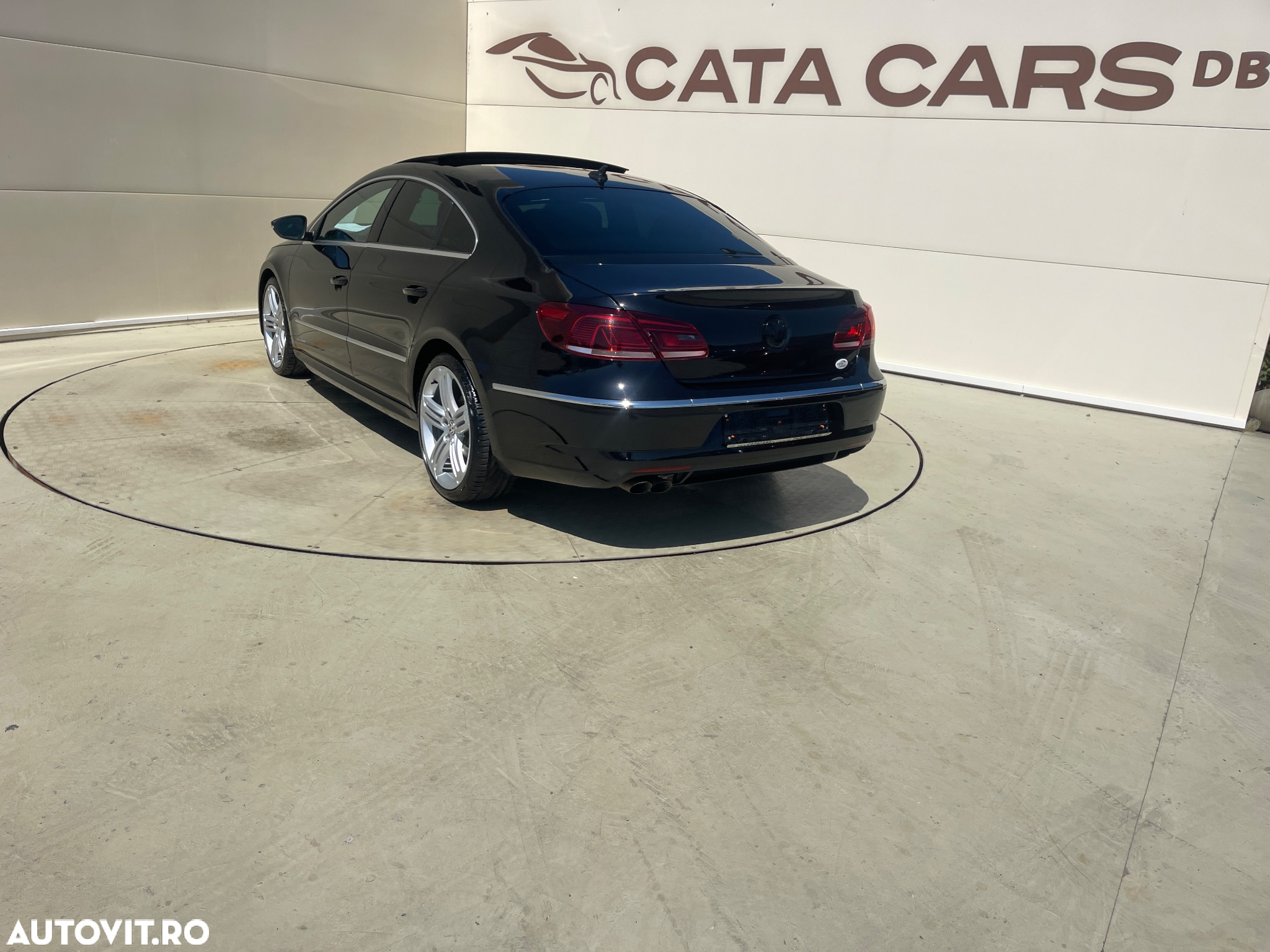 Volkswagen Passat CC 2.0 TDI BlueMotion Technology DSG - 11