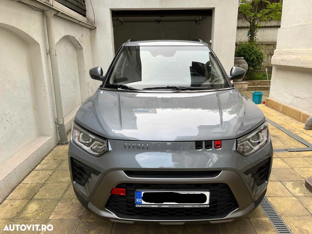 SsangYong Tivoli - 1
