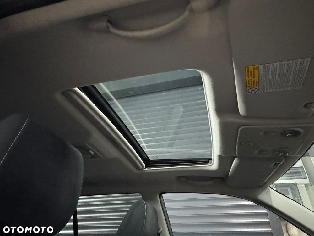 Suzuki Grand Vitara - 26