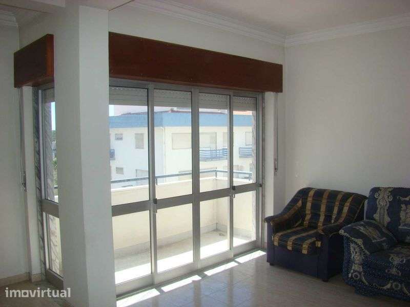 Apartamento T2 adaptável para  T3 - Grande imagem: 5/10