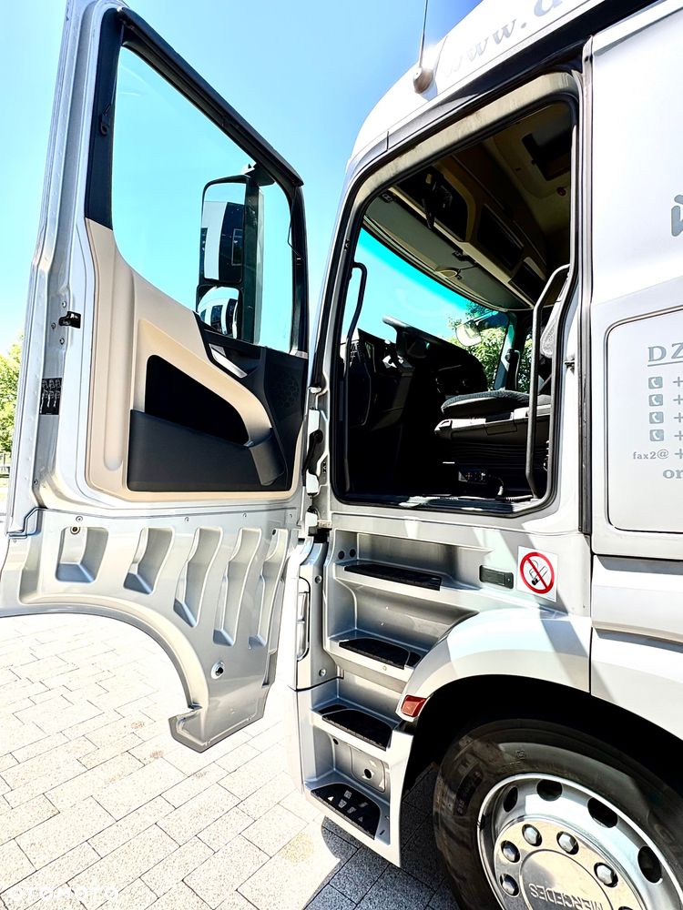 Mercedes-Benz Actros MP4 idealny stan - 6