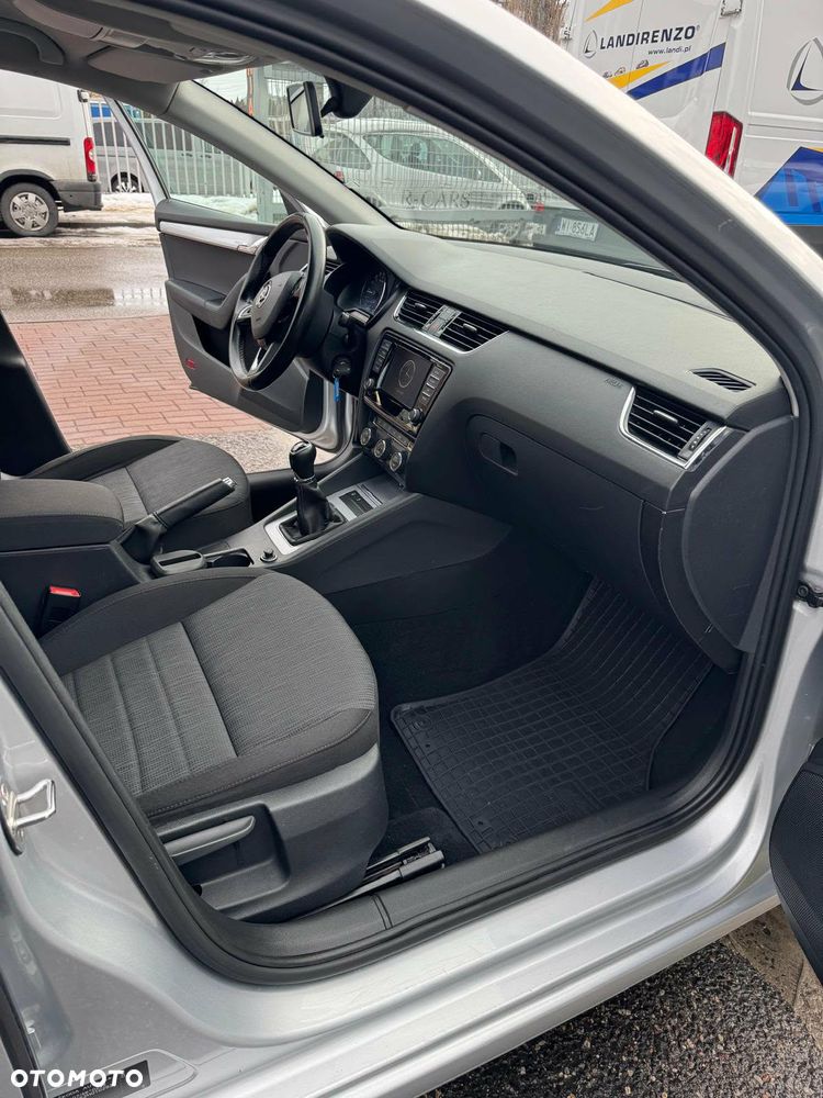 Skoda Octavia 1.6 TDI Ambition - 5