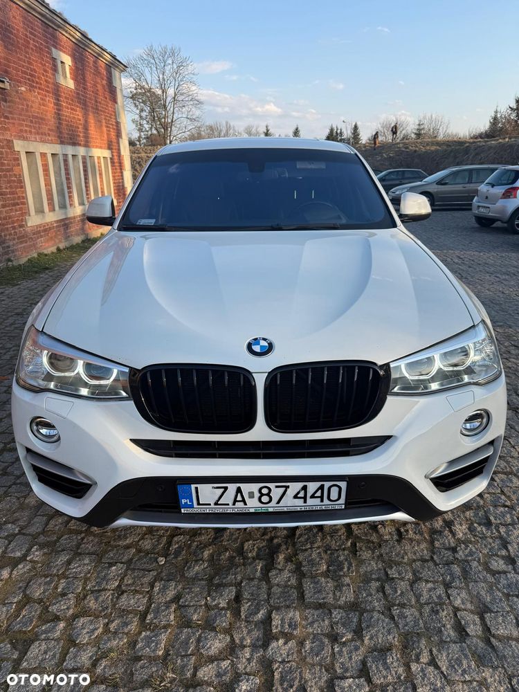 BMW X4 xDrive28i - 8