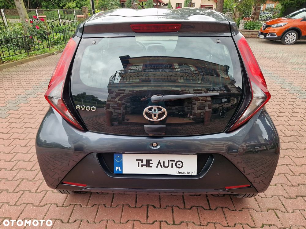 Toyota Aygo 1.0 VVT-i JBL Edition - 35