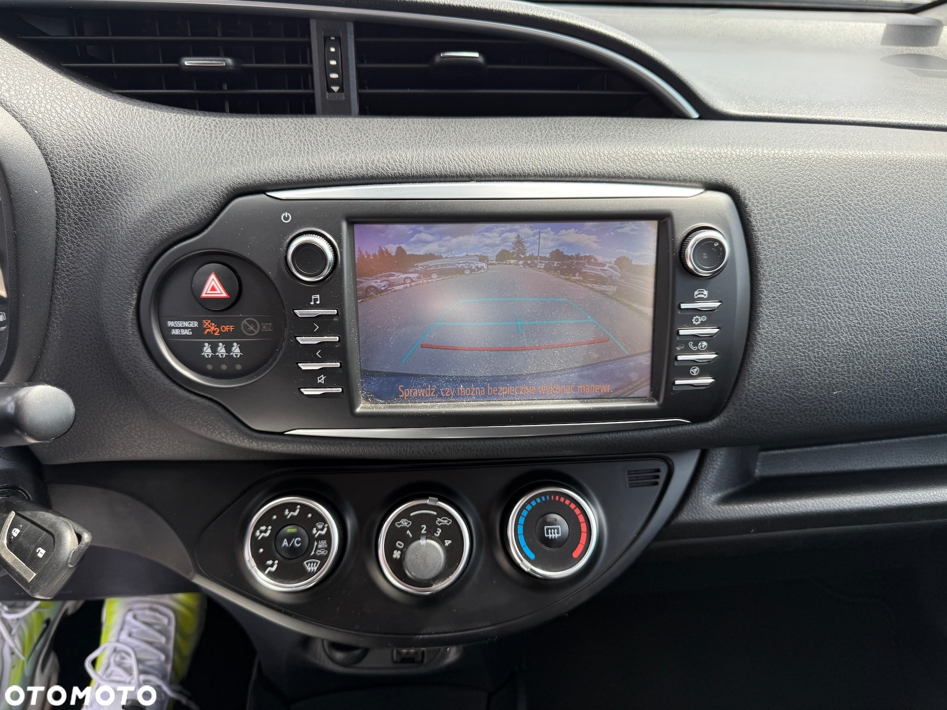 Toyota Yaris 1.4 D-4D Prestige - 20