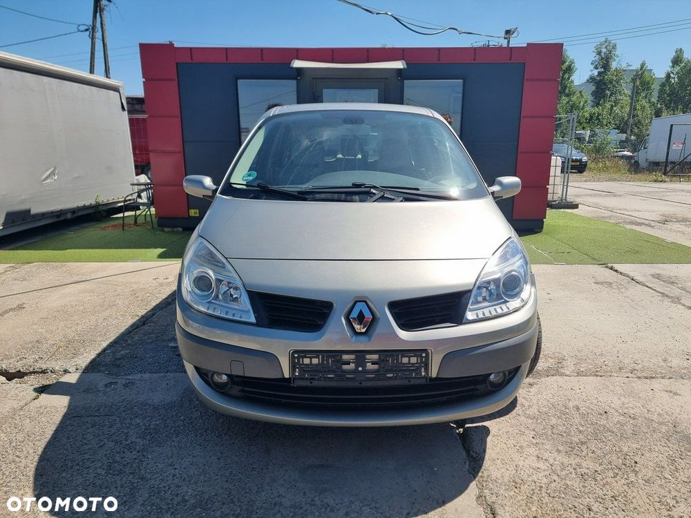 Renault Scenic - 2